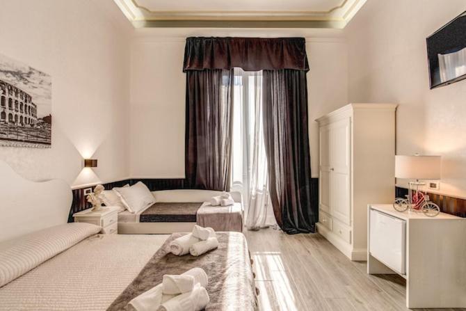 Отель Smart Lux Roma Centro Экстерьер фото
